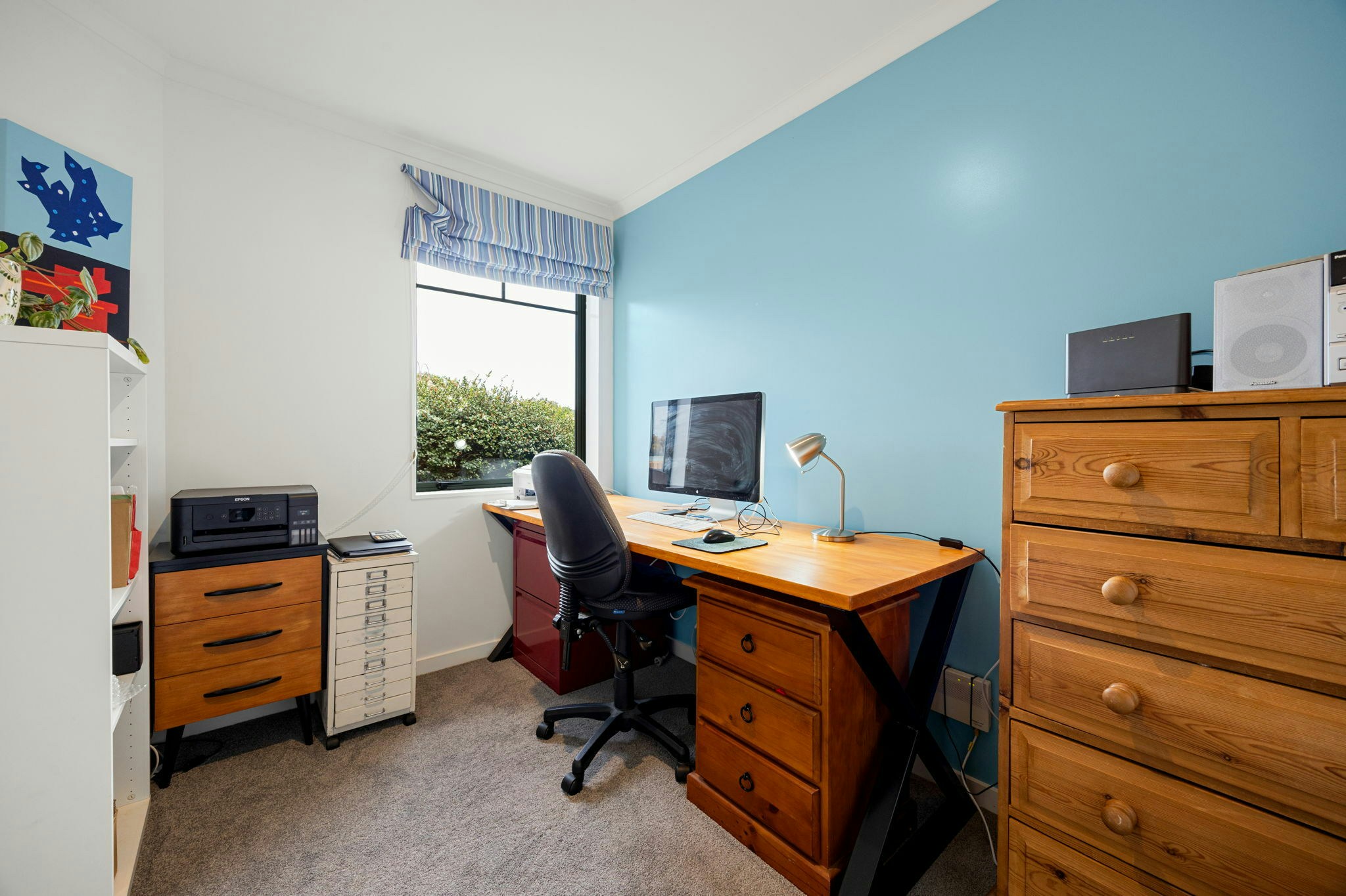 28 web or mls in House AR0 2616