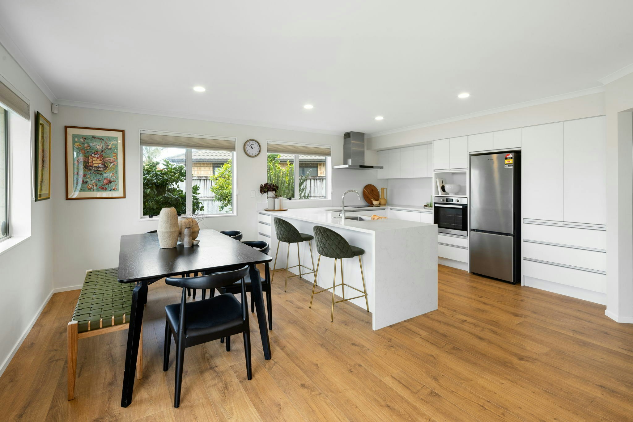 28 web or mls in House AR5 7743