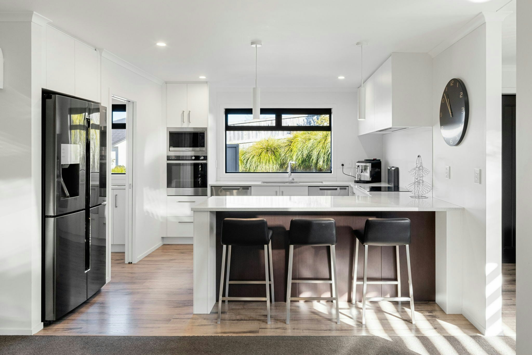 28 web or mls in House AR5 9772