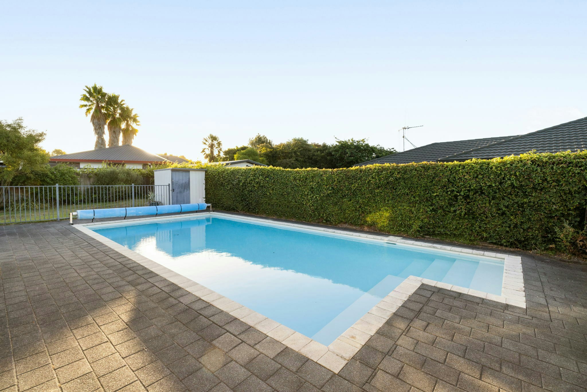 28 web or mls in House SR5 2615