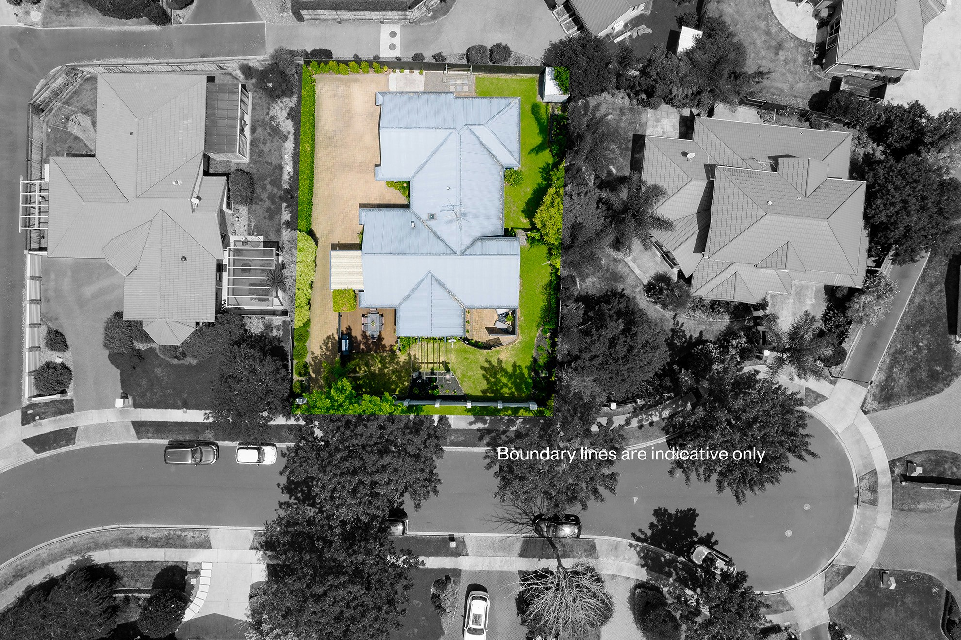 29 EDIT BW web in House DJI 0915