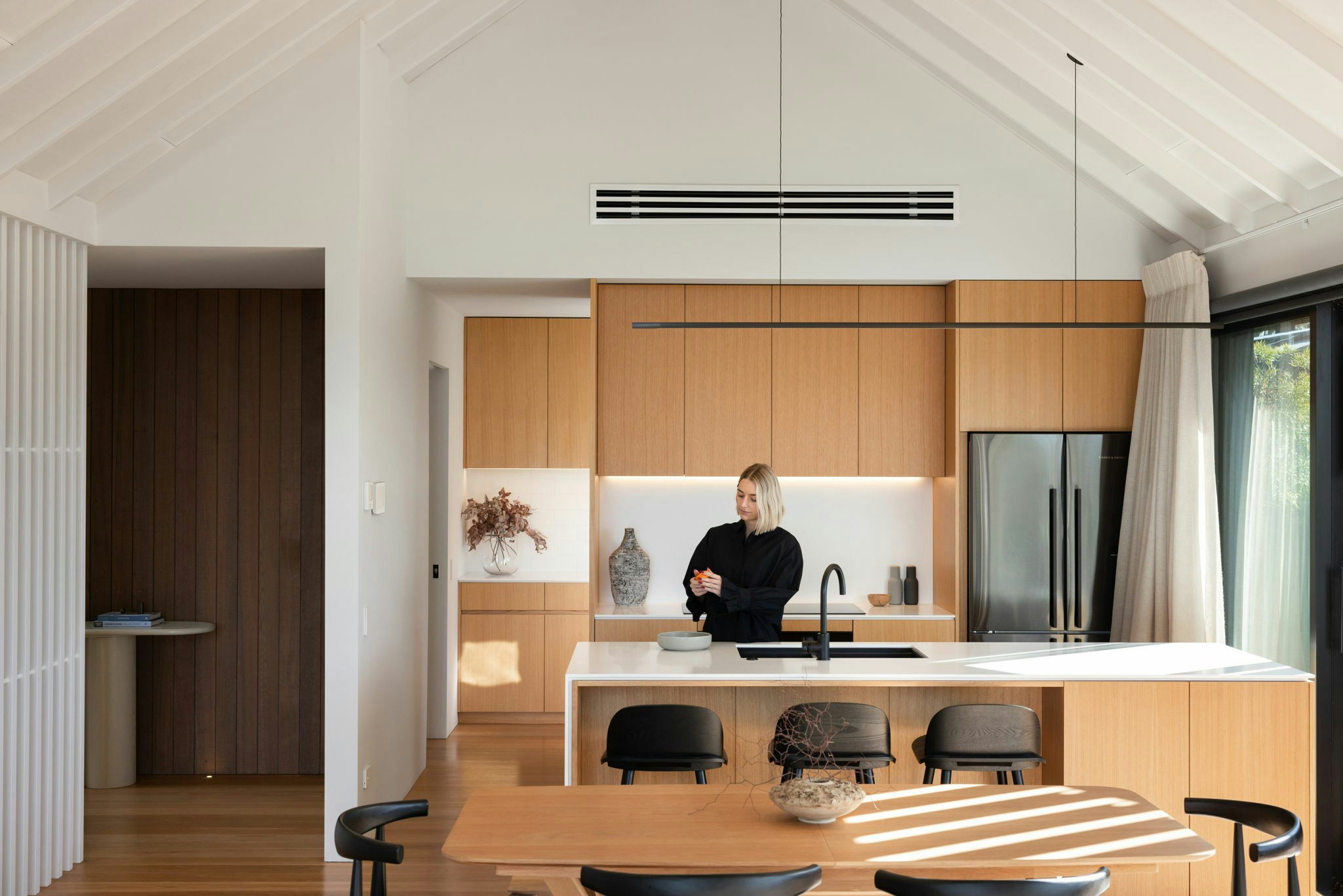 29 web or mls in House Aaron Radford 6395