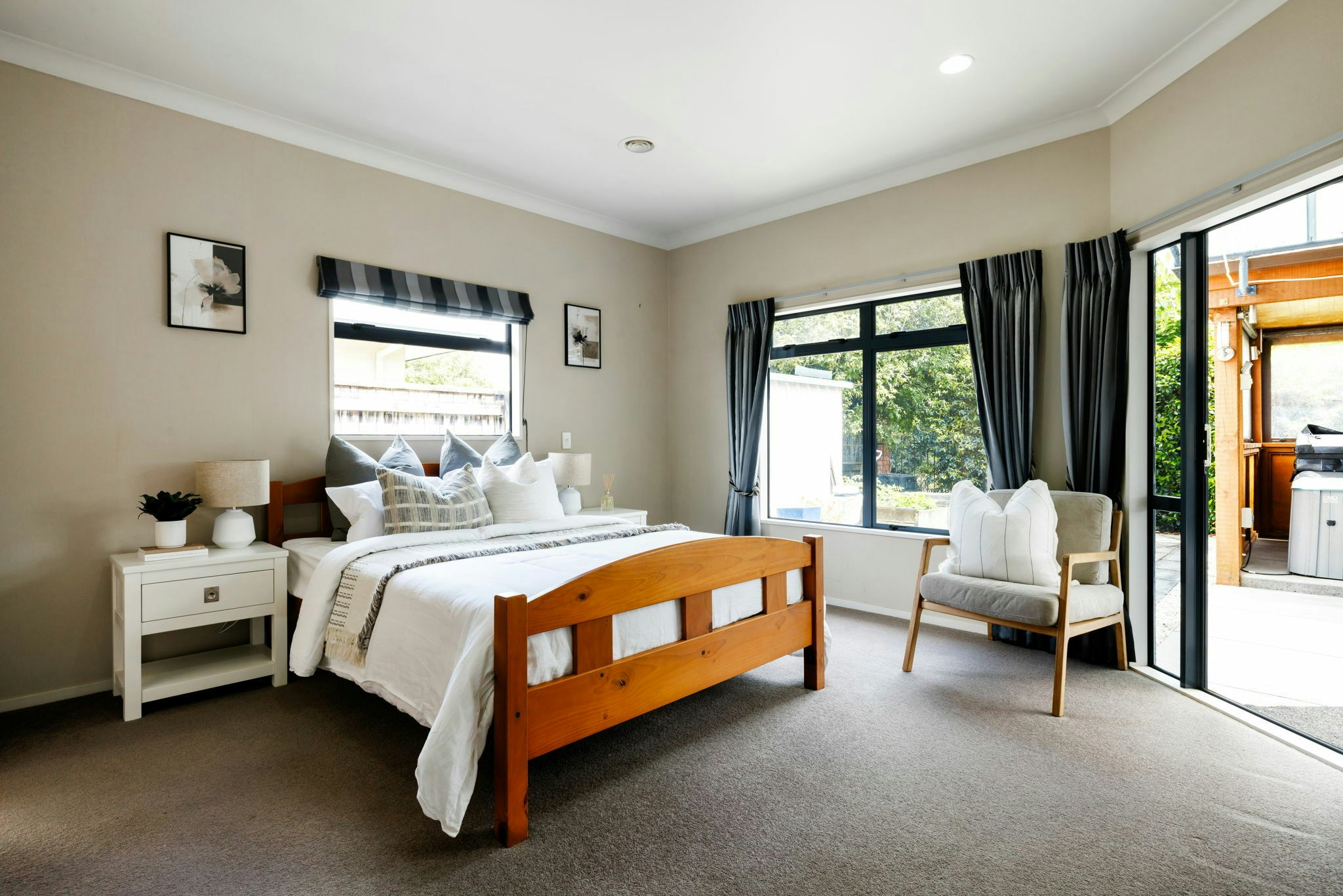 29 web or mls in House SR5 4076