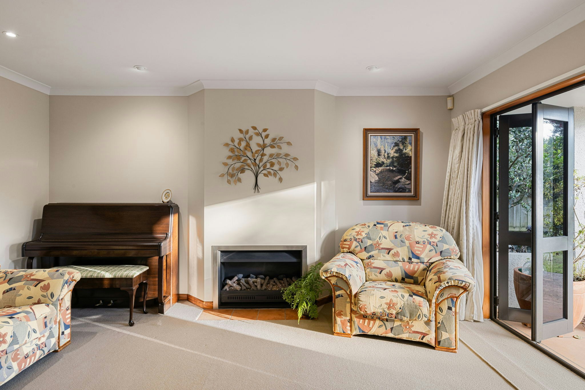 29 web or mls in House SR5 5784