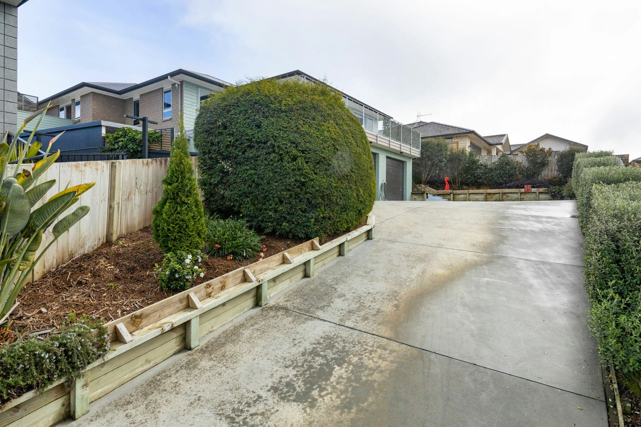 3 web or mls in House AR0 6878