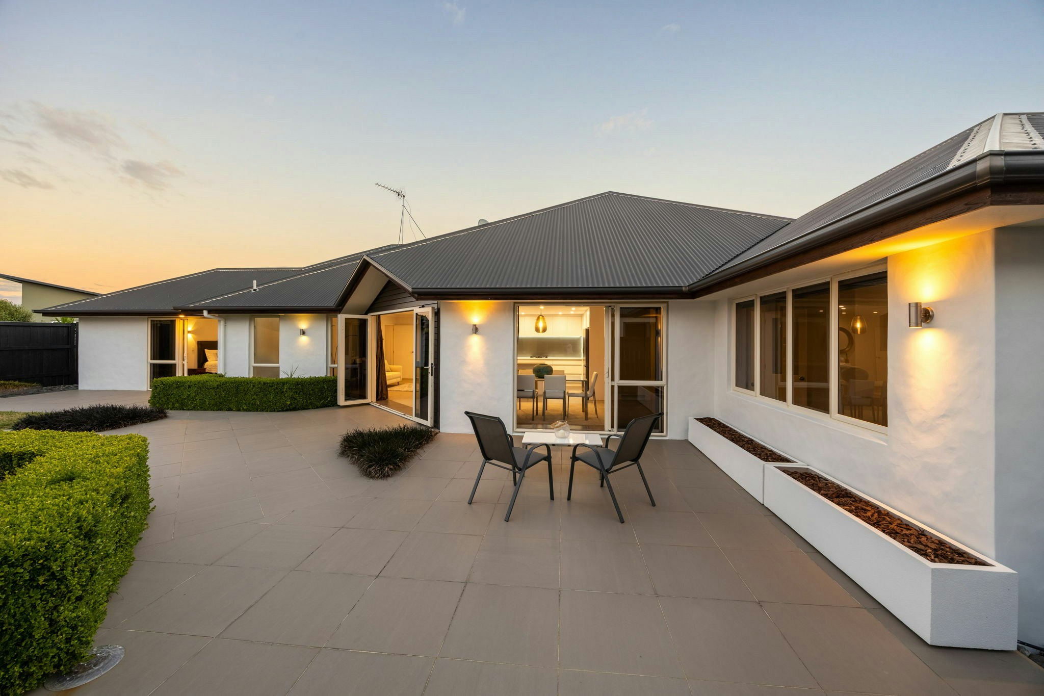 3 web or mls in House AR0 8459