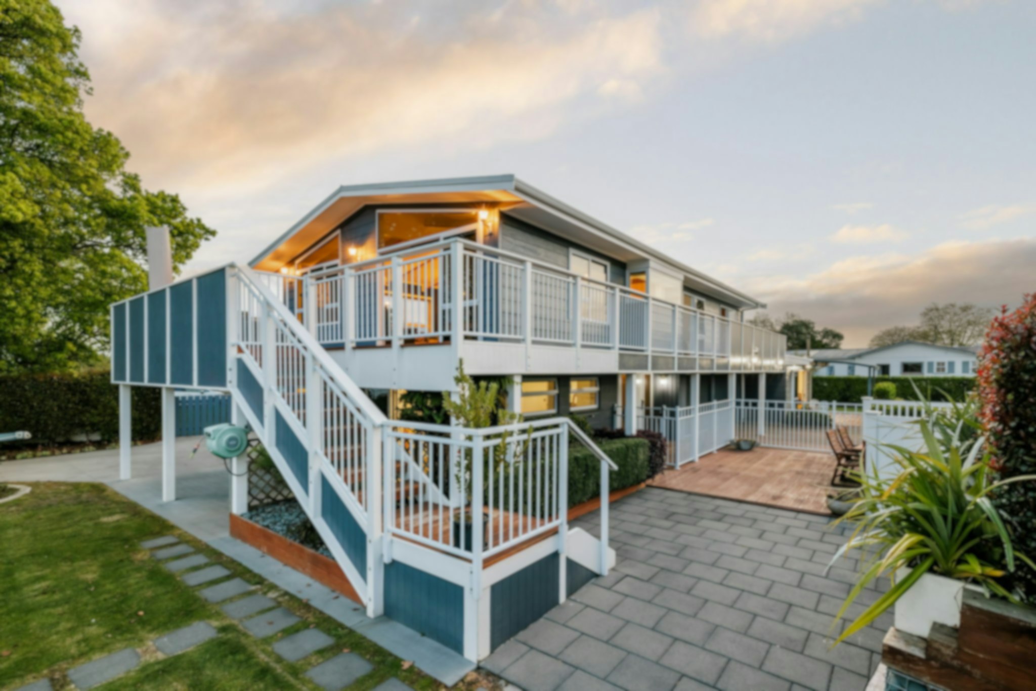 3 web or mls in House SR5 1534