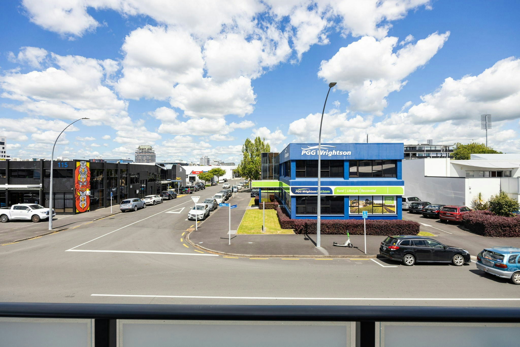 3 web or mls in House in House AR0 0234