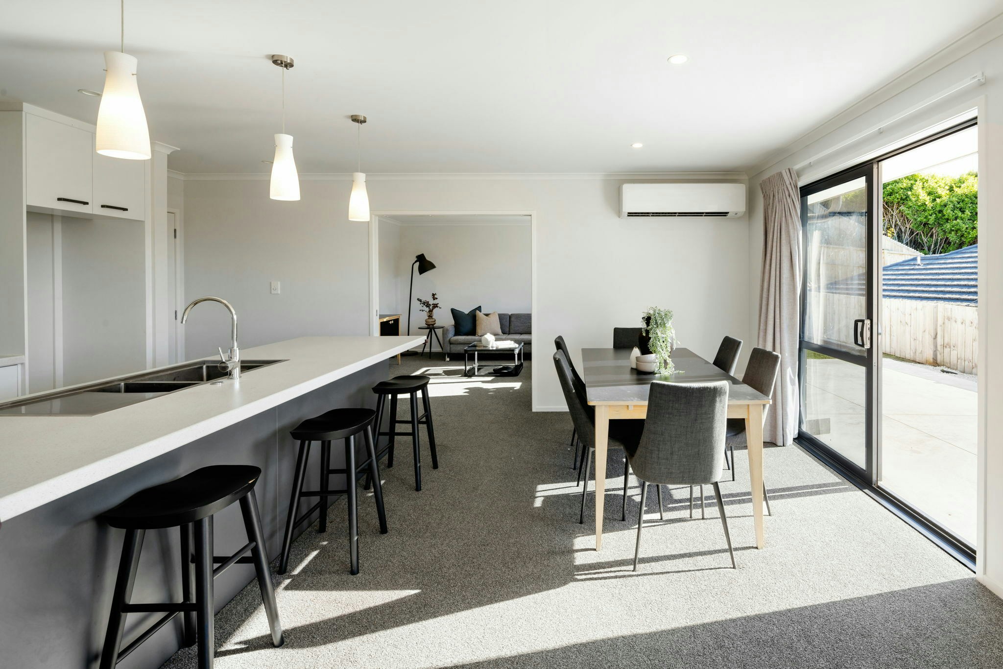 30 web or mls in House AR5 6474