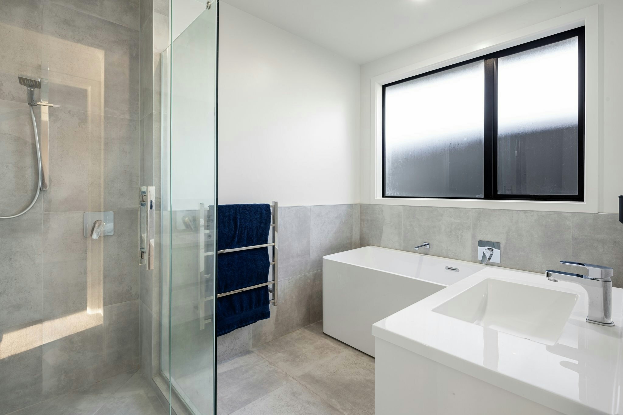 30 web or mls in House AR5 9719