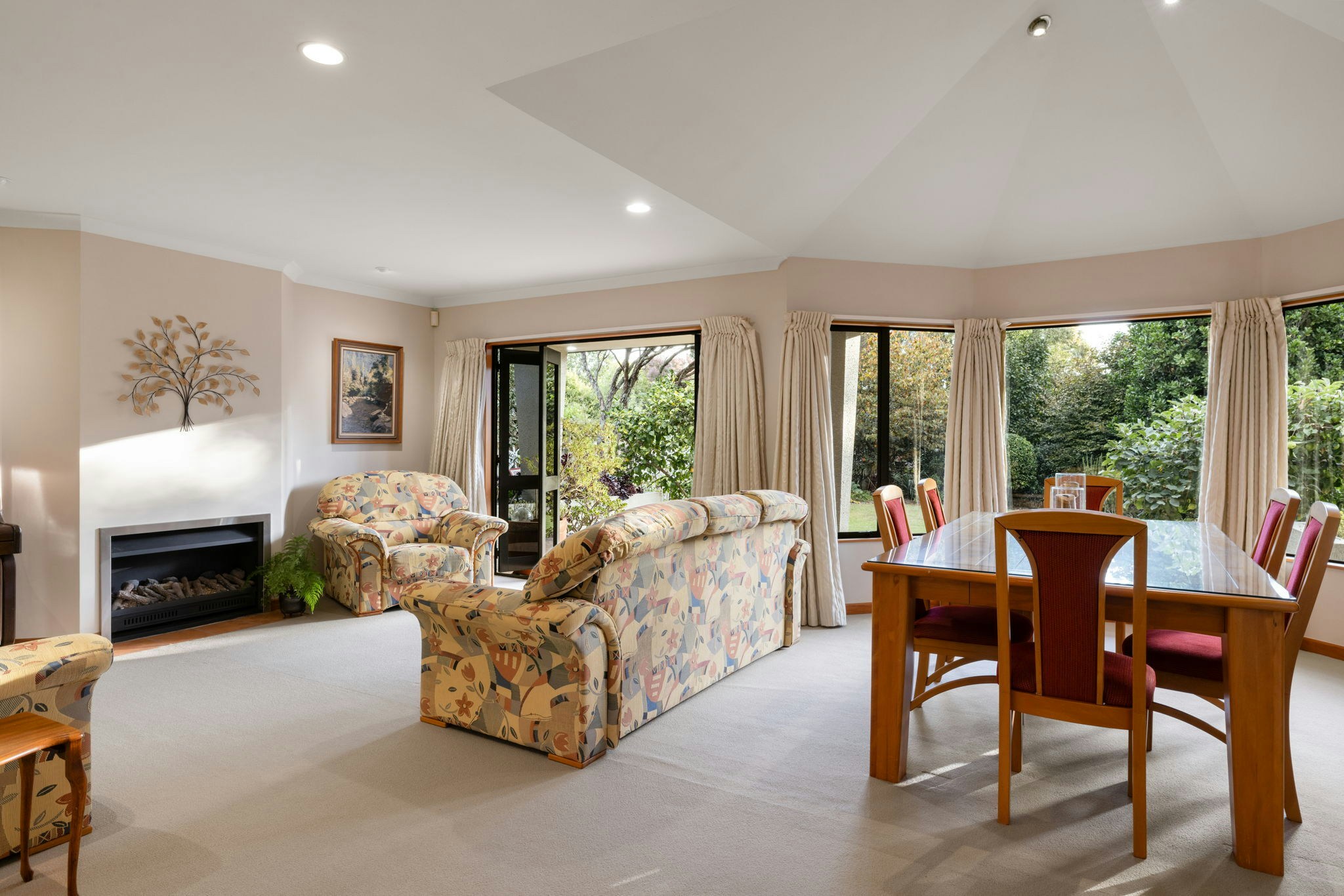 30 web or mls in House SR5 5803