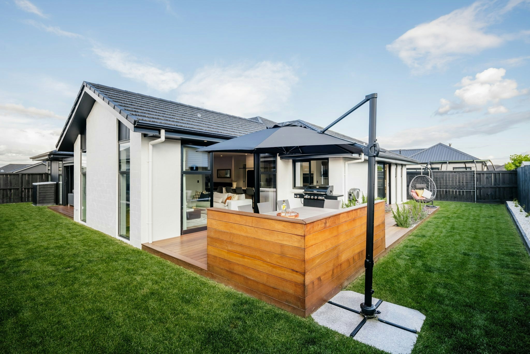 31 web or mls in House AR5 8393