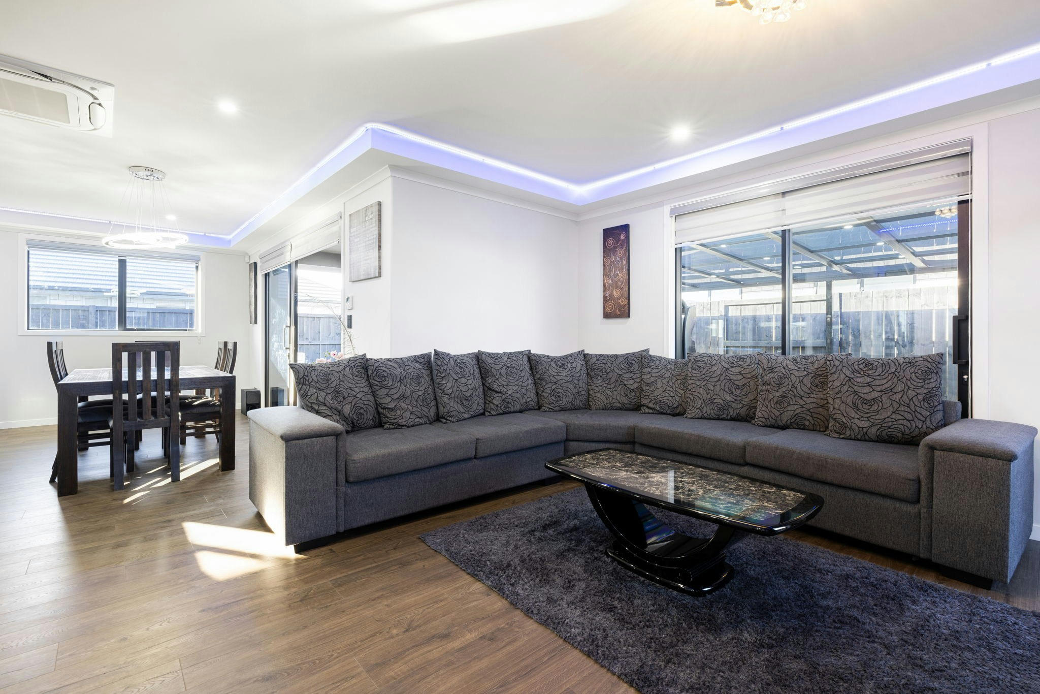 31 web or mls in House SR5 2956