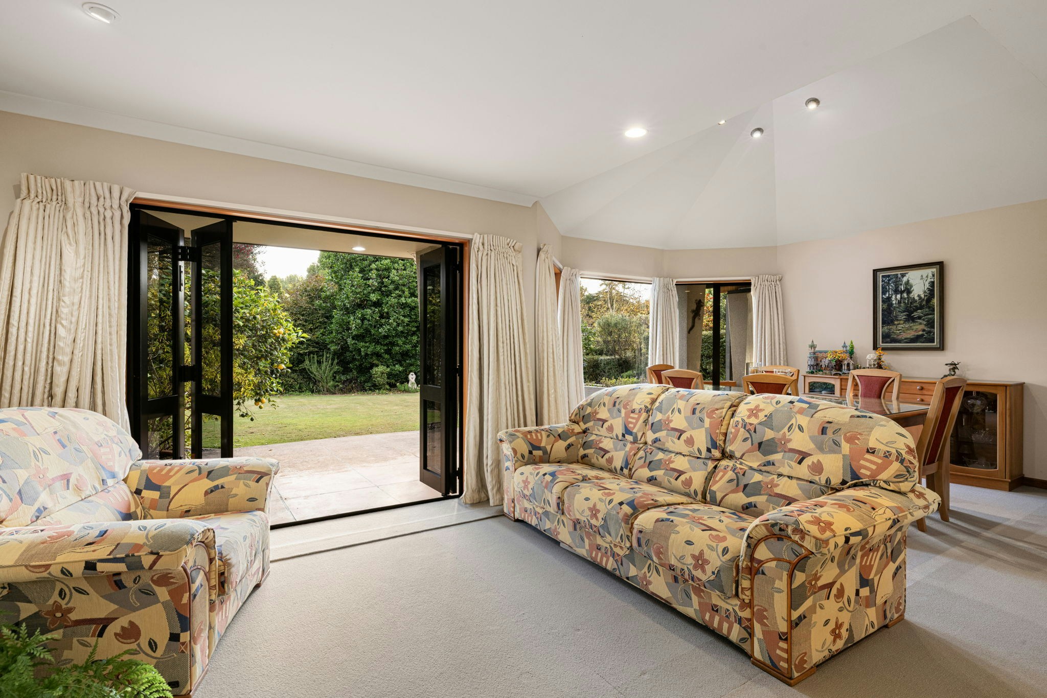 31 web or mls in House SR5 5809