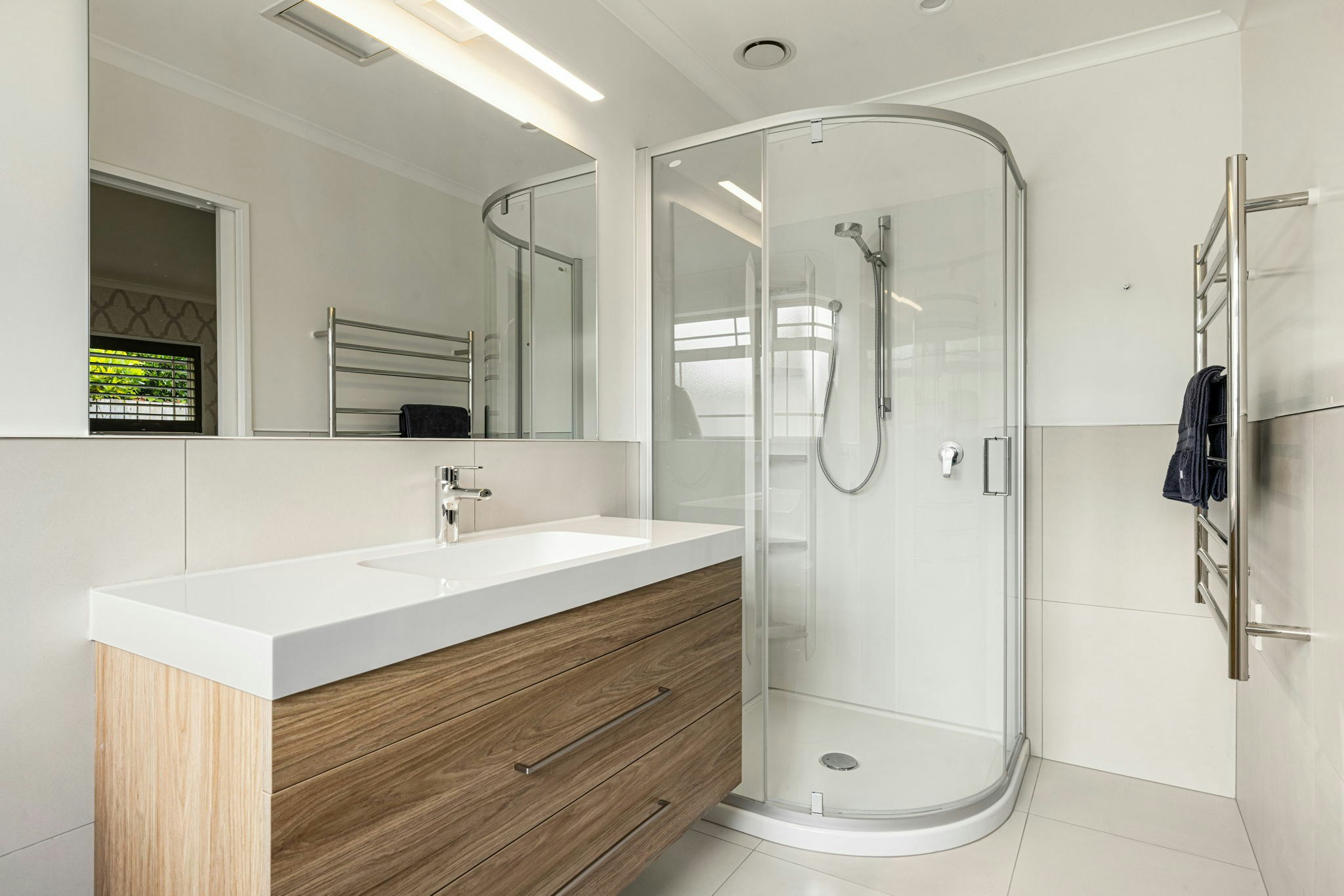 31 web or mls in House SR5 6204