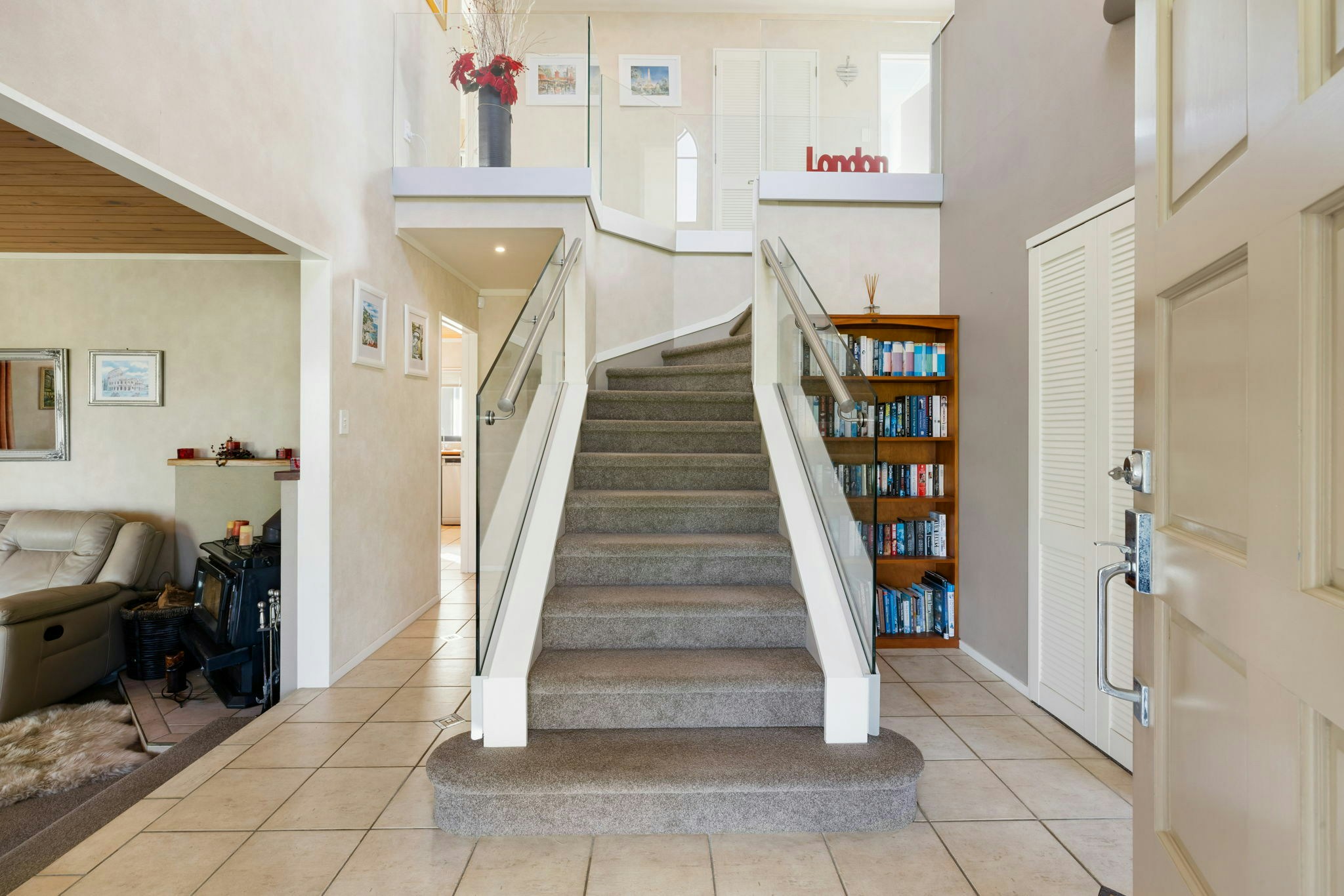 31 web or mls in House SR5 7991