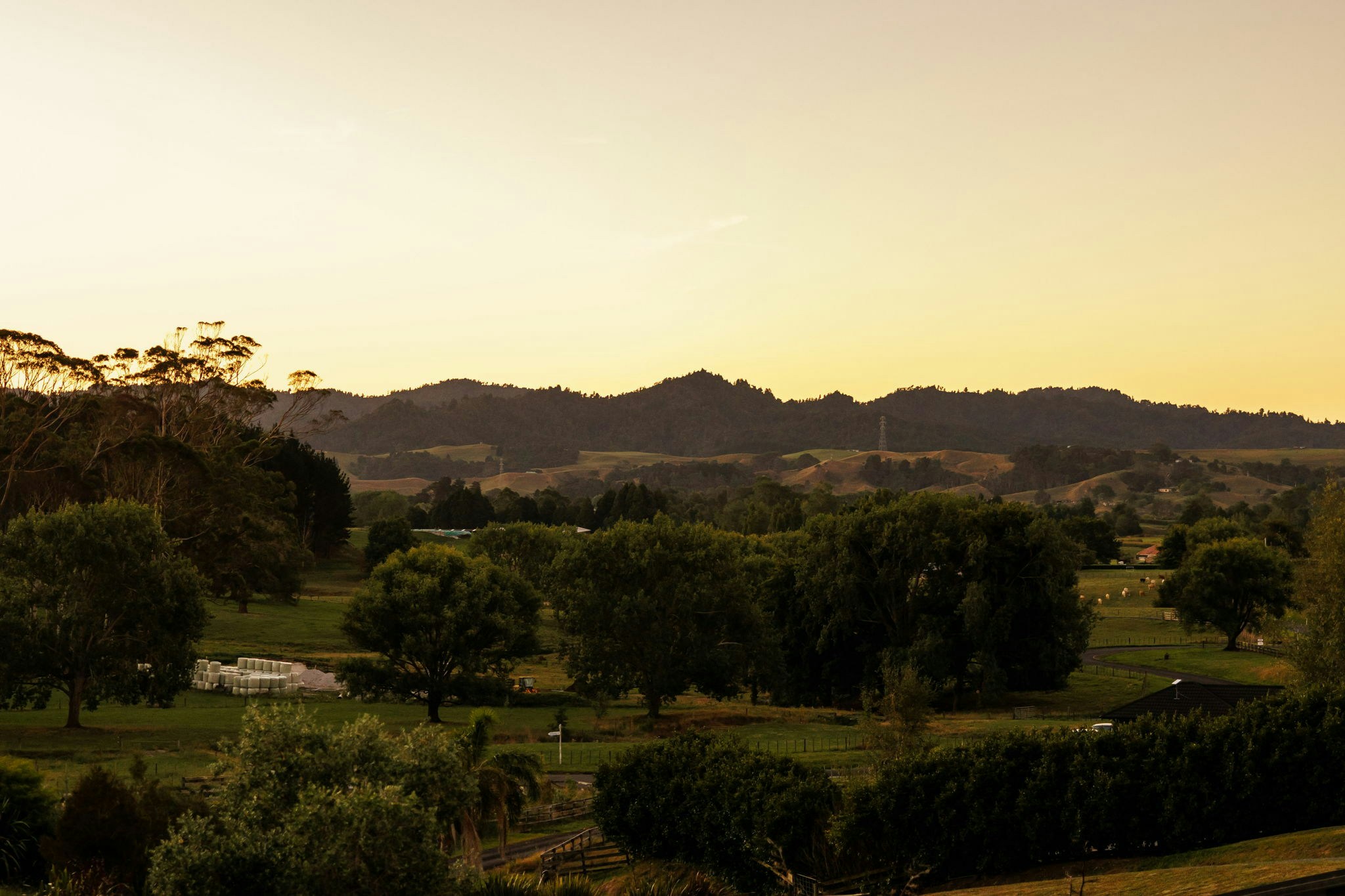 32 web or mls in House AR5 1820