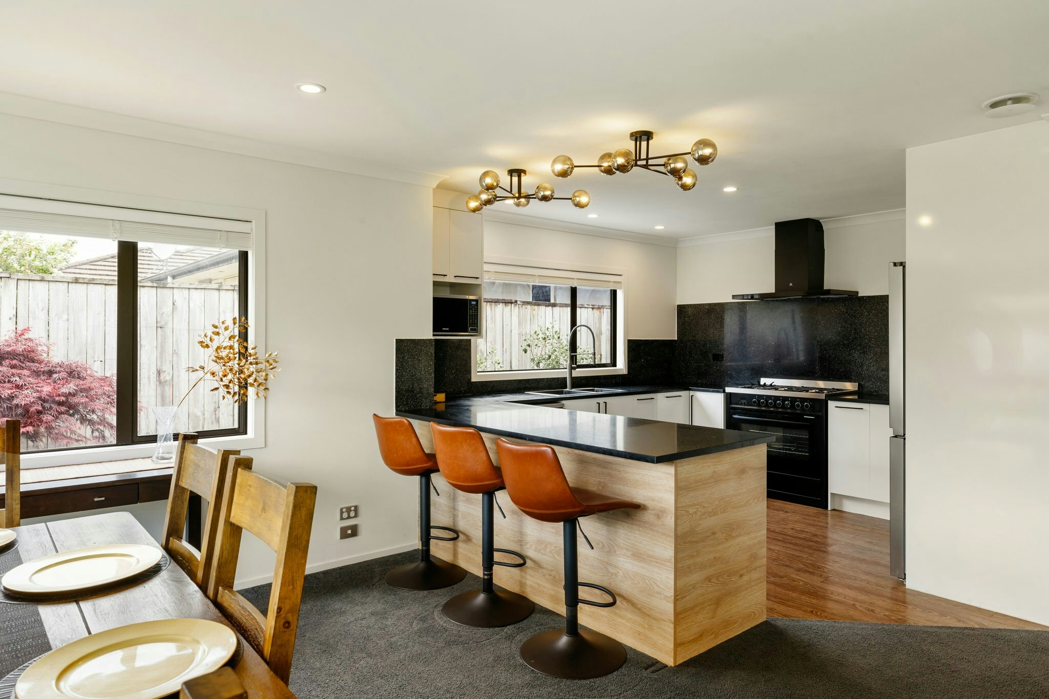 32 web or mls in House SR5 7150