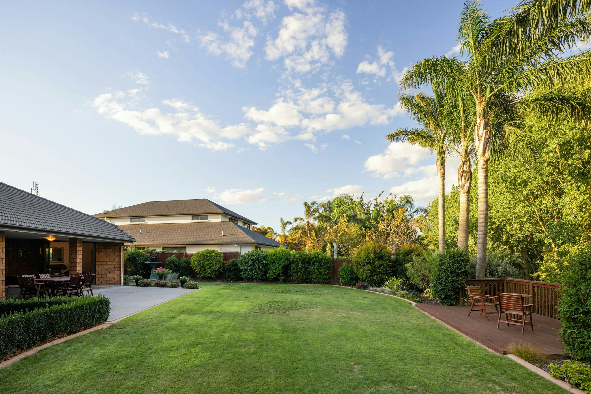 33 web or mls in House AR5 1698