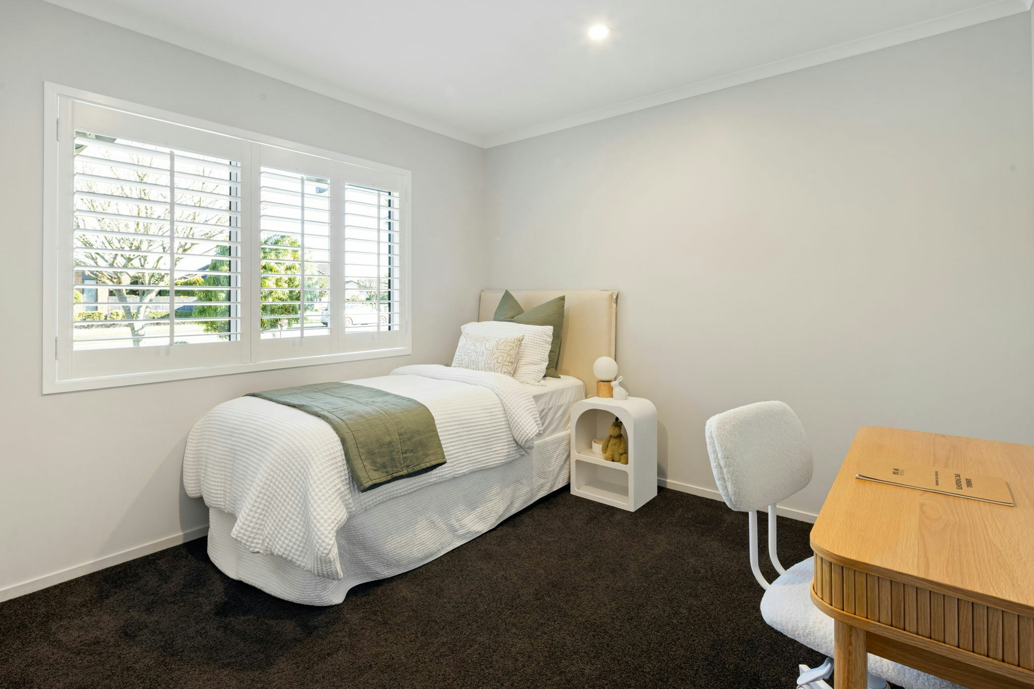 33 web or mls in House AR5 6713