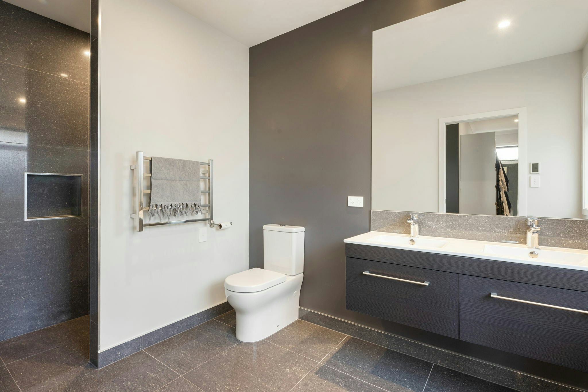 34 web or mls in House AR5 4326