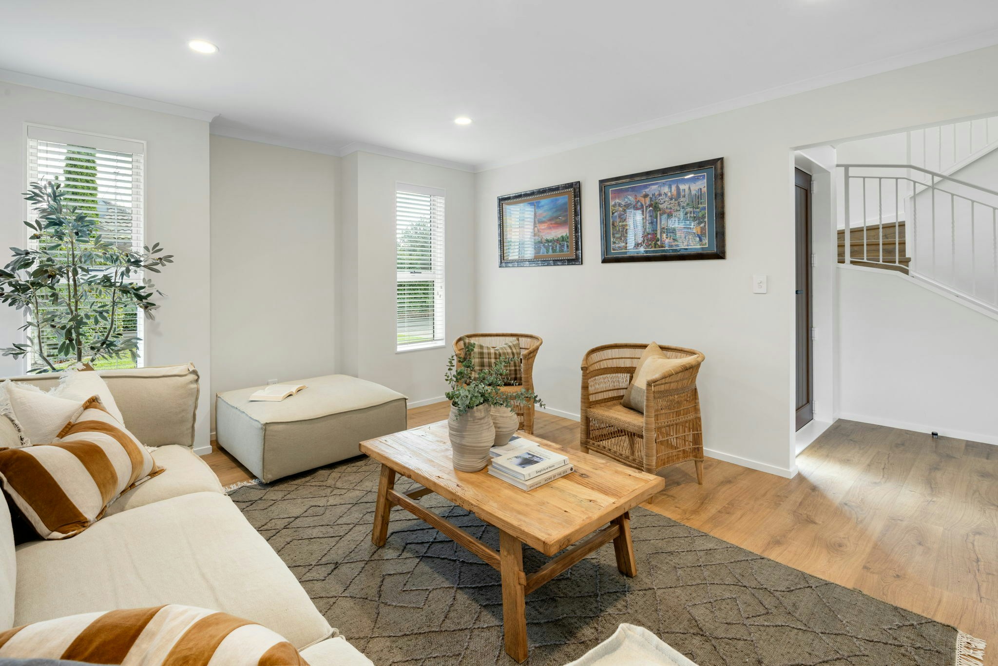 34 web or mls in House AR5 7727