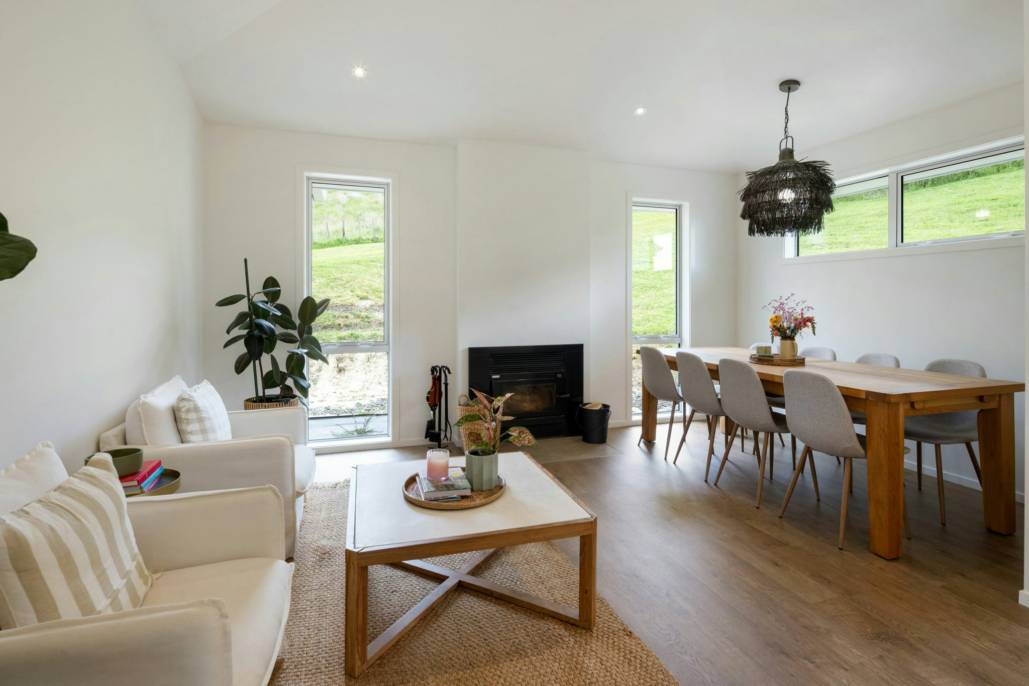 34 web or mls in House AR5 9977