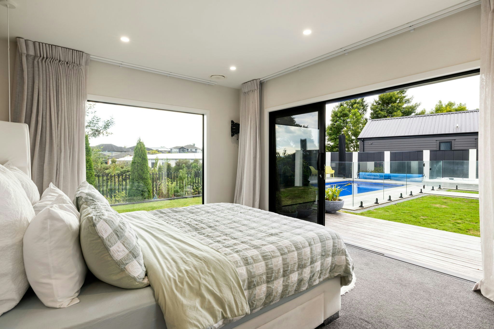 34 web or mls in House SR5 1248