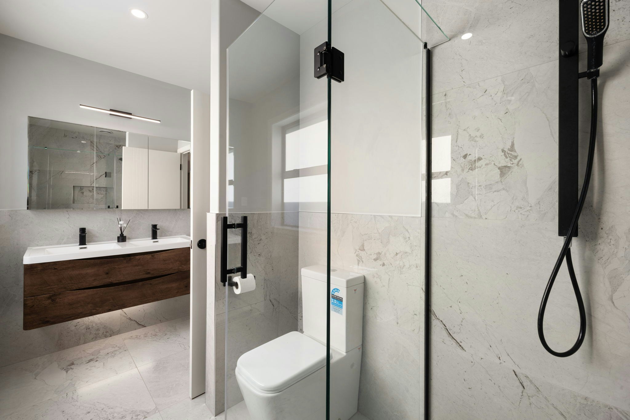 34 web or mls in House SR5 7406