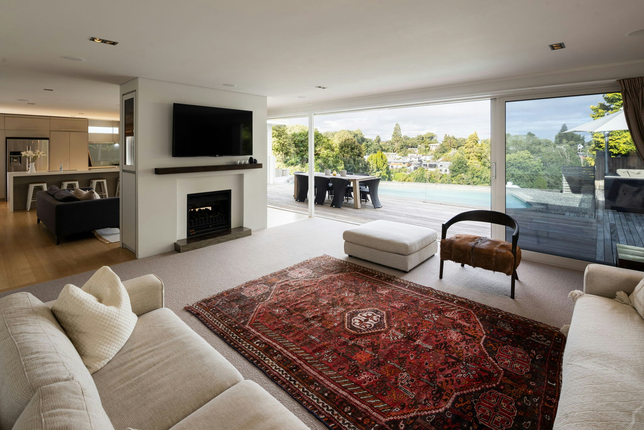 35 web or mls in House AR5 7552