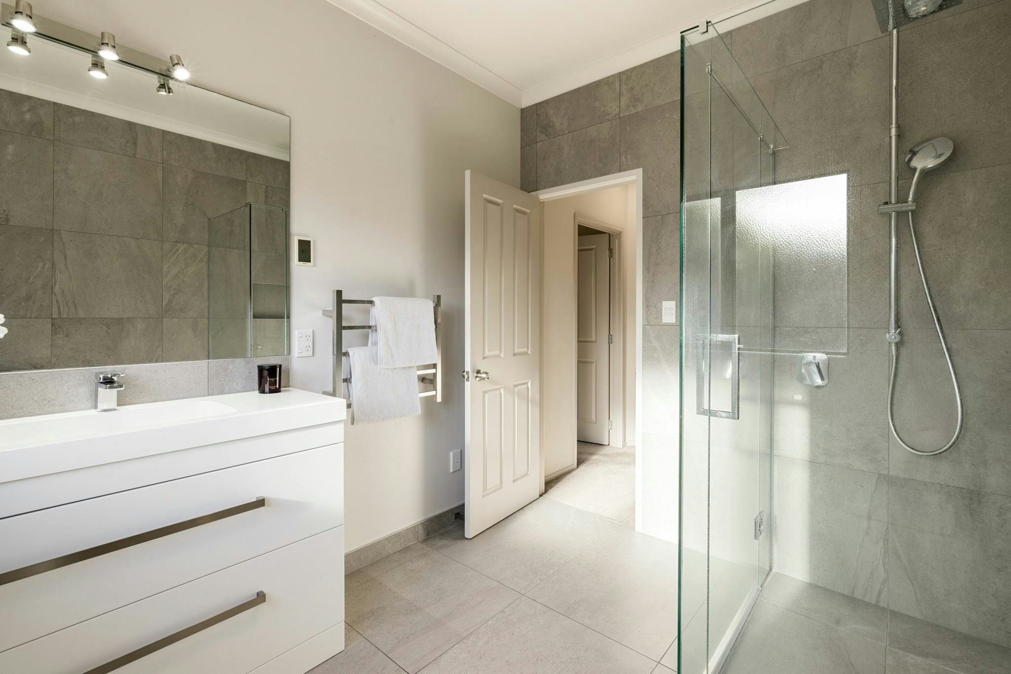 35 web or mls in House SR5 7074