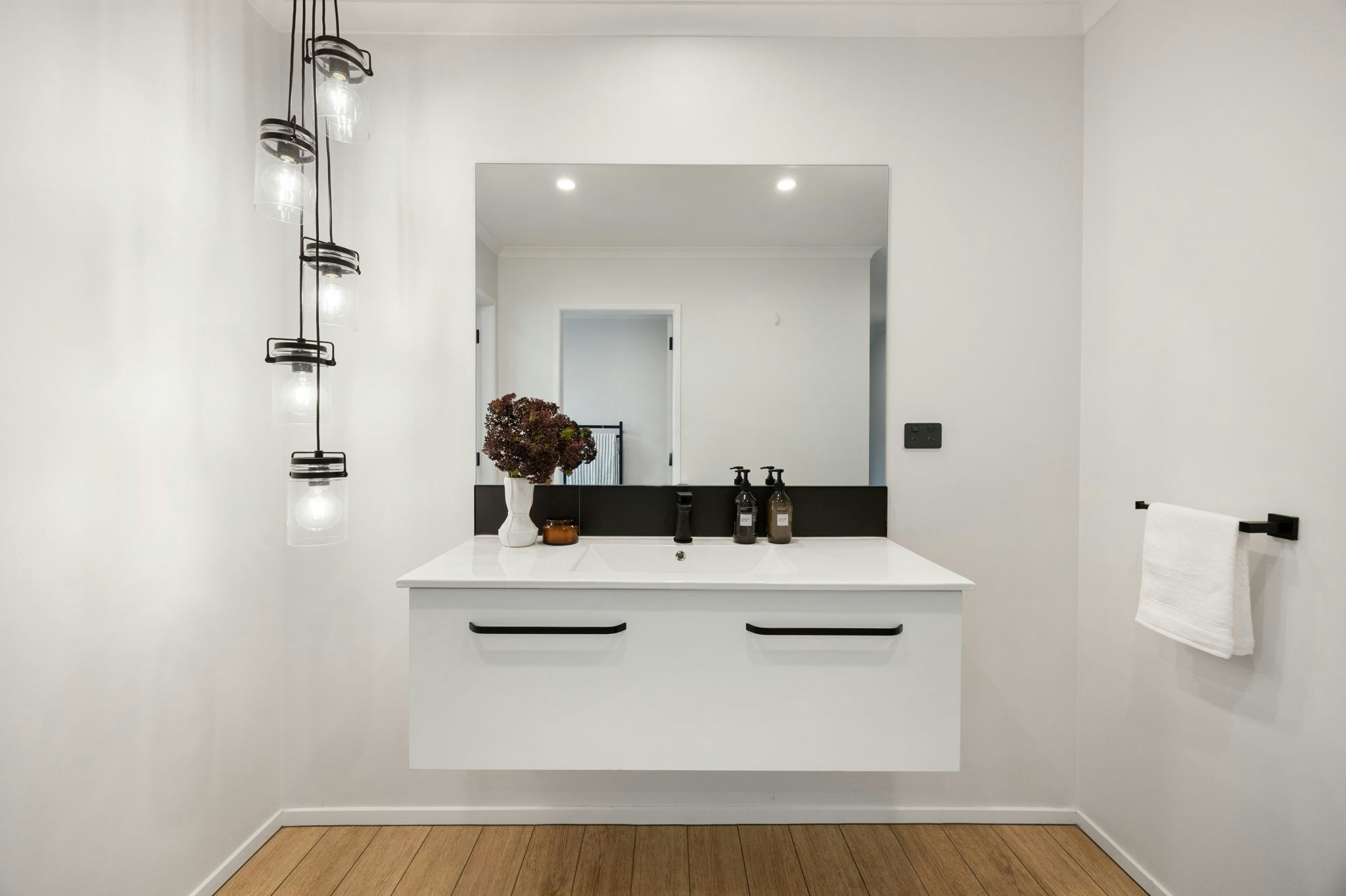 36 web or mls in House AR0 4388