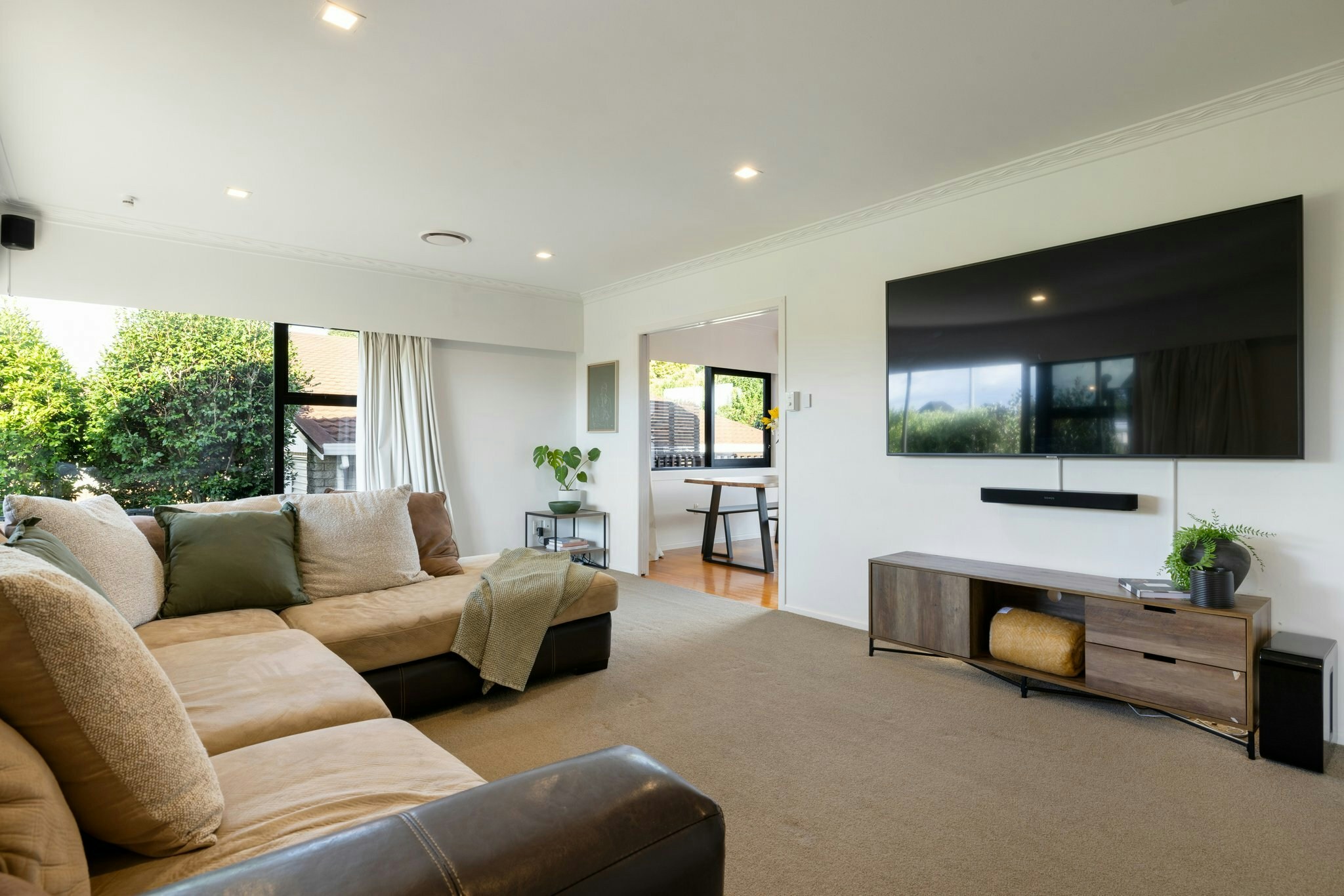 36 web or mls in House SR5 5606