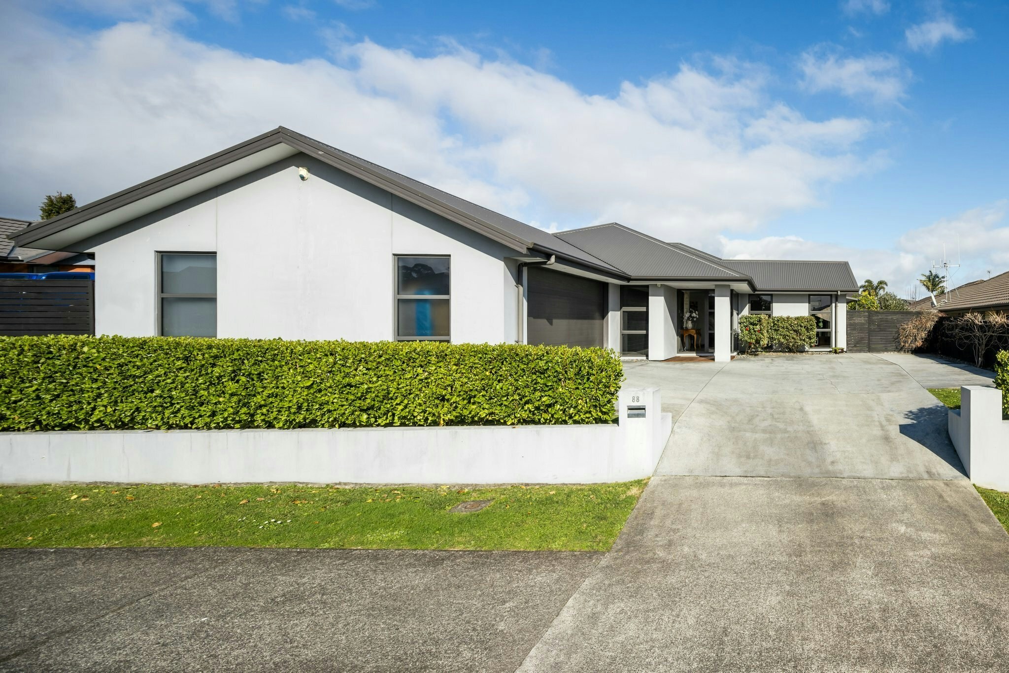 37 web or mls 36 in House AR5 1018