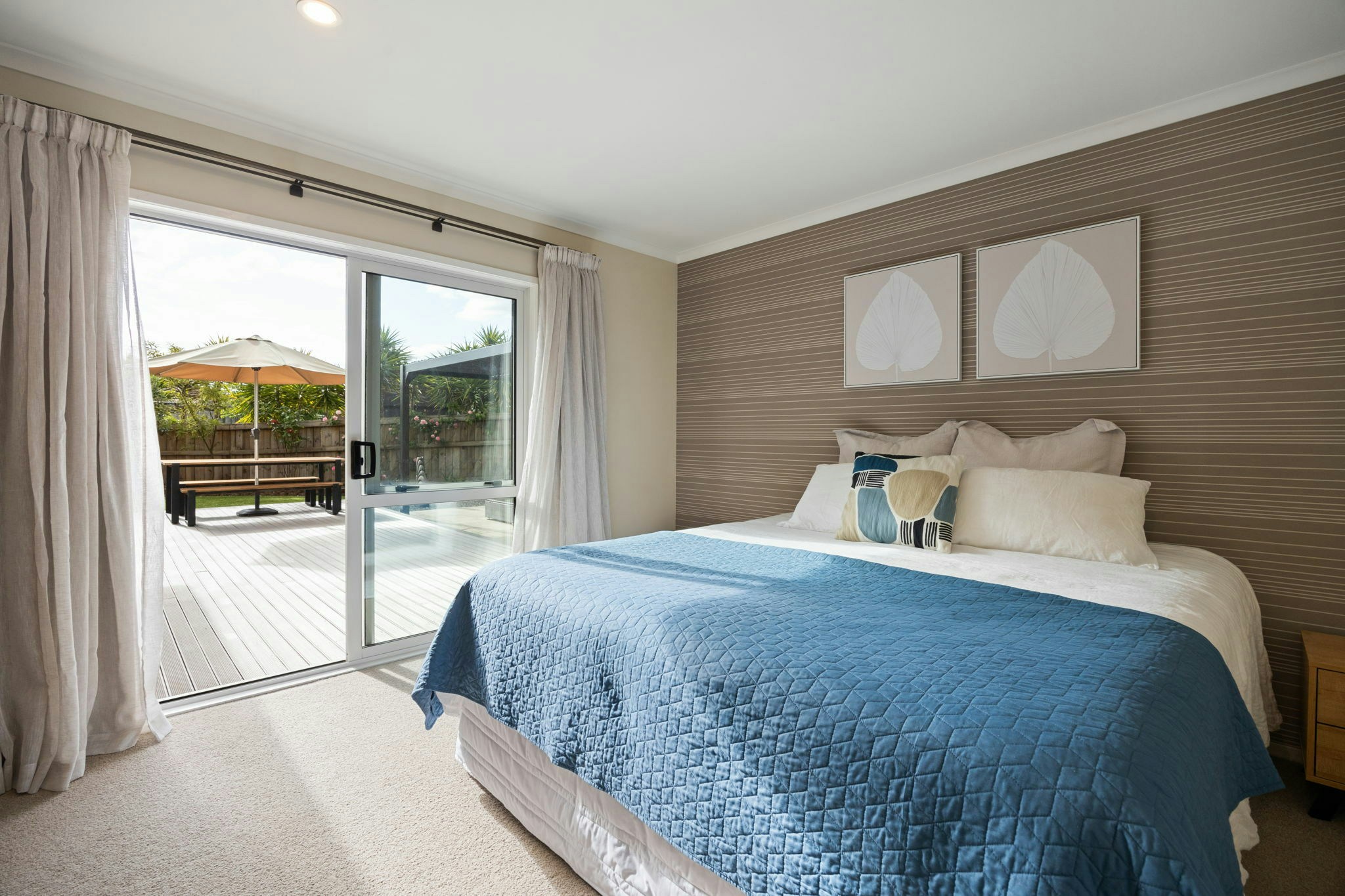 37 web or mls in House AR0 4275