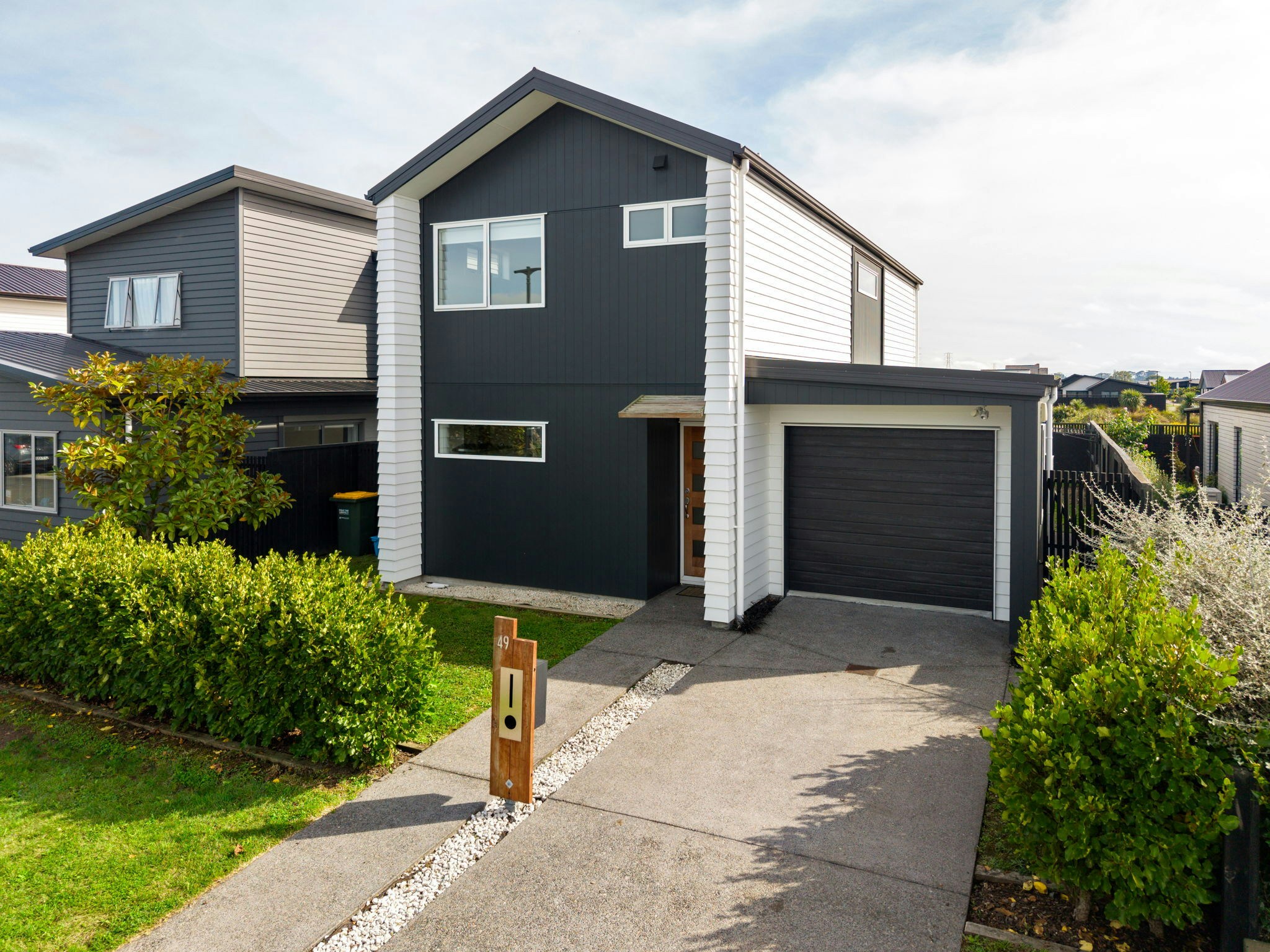 37 web or mls in House DJI 20260410102742 0347 D