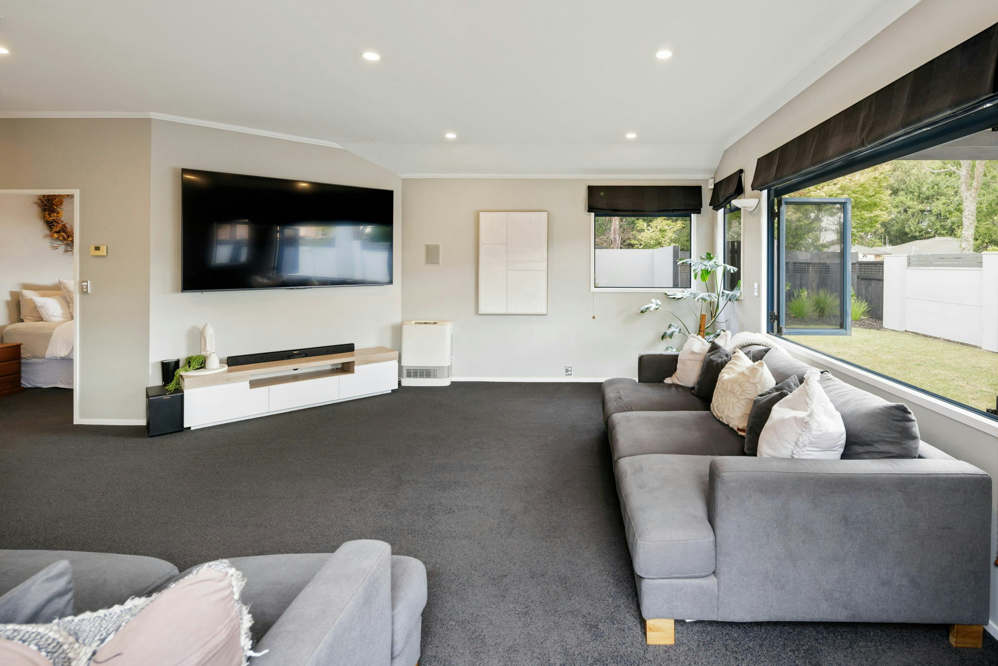 38 web or mls in House AR5 2473