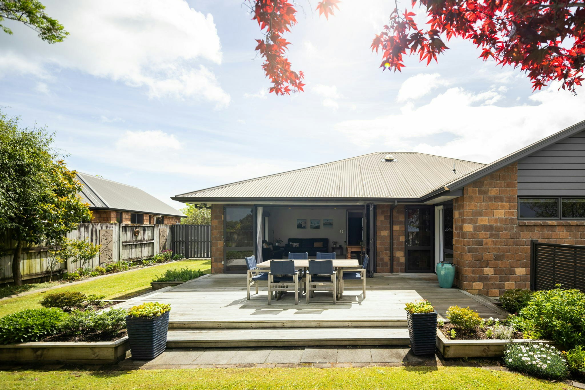 38 web or mls in House AR5 5328