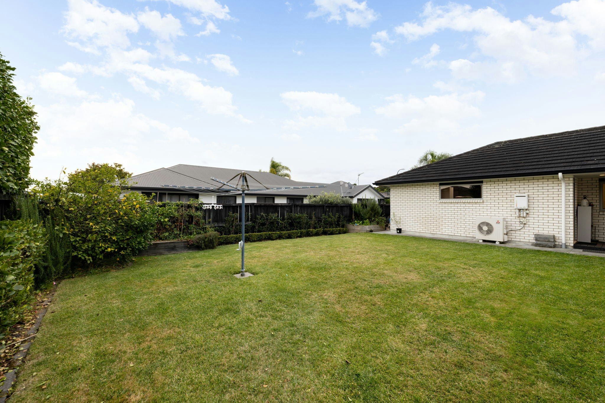 38 web or mls in House SR5 1168