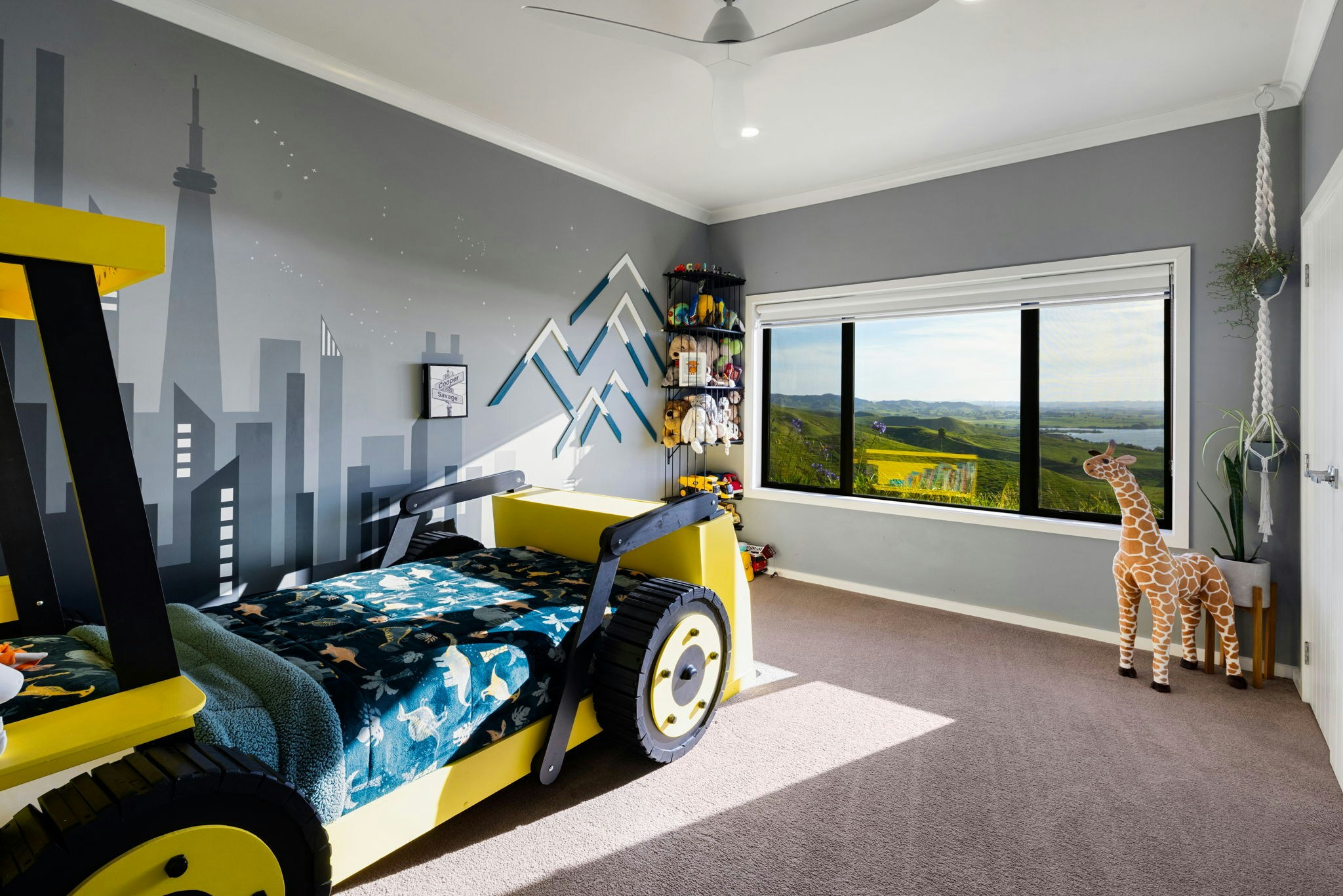 39 web or mls in House AR5 0007