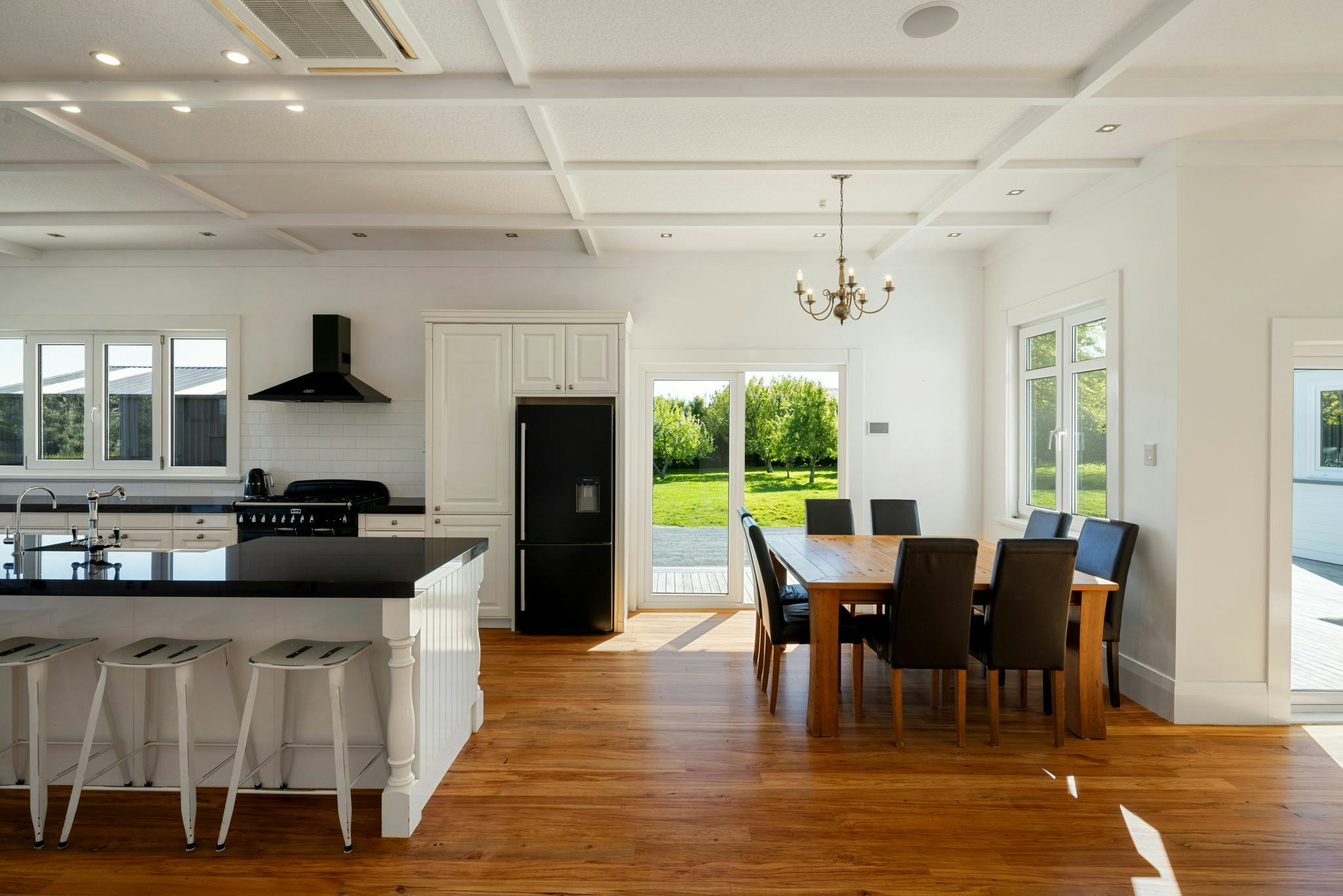 39 web or mls in House AR5 5239