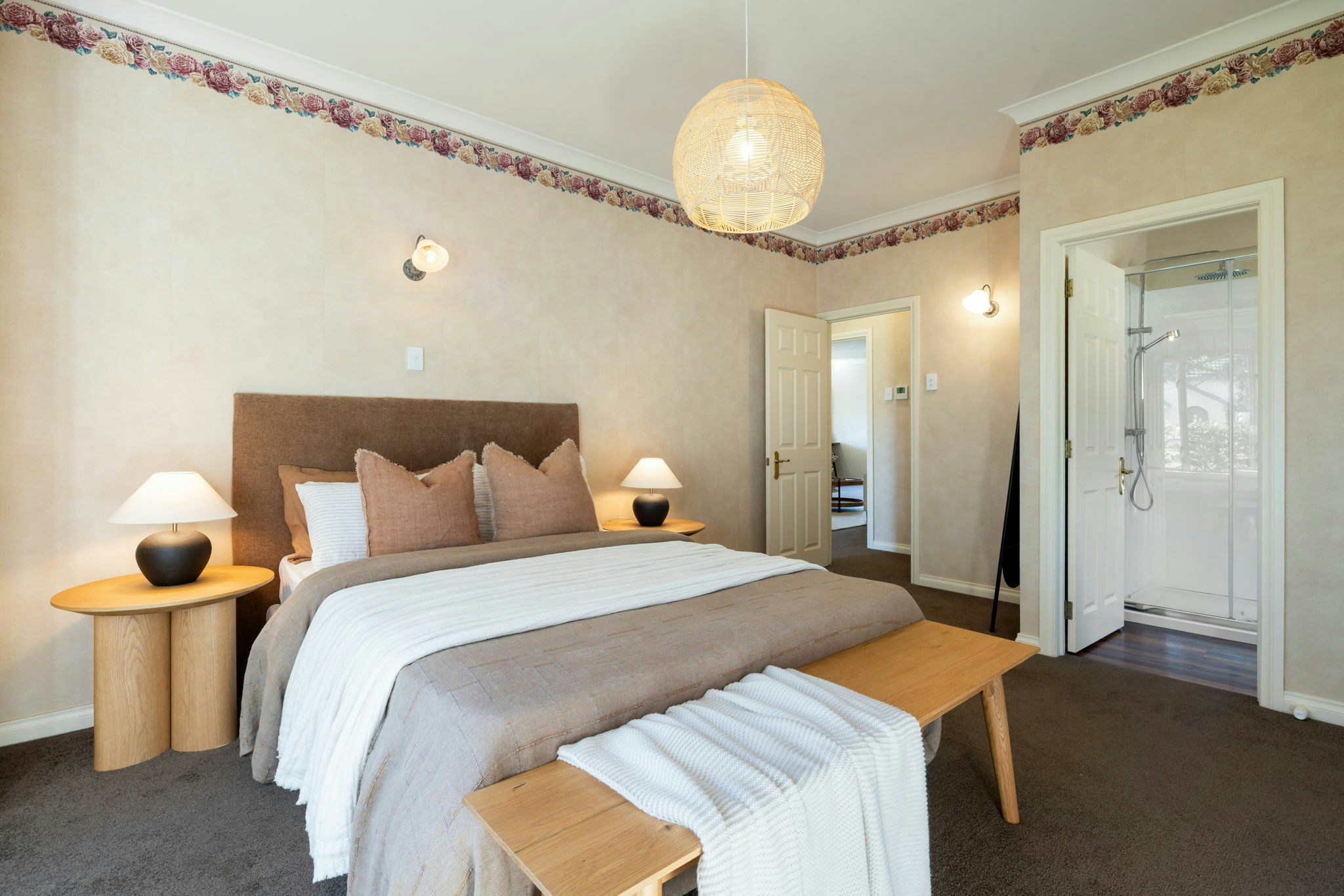 39 web or mls in House SR5 4564