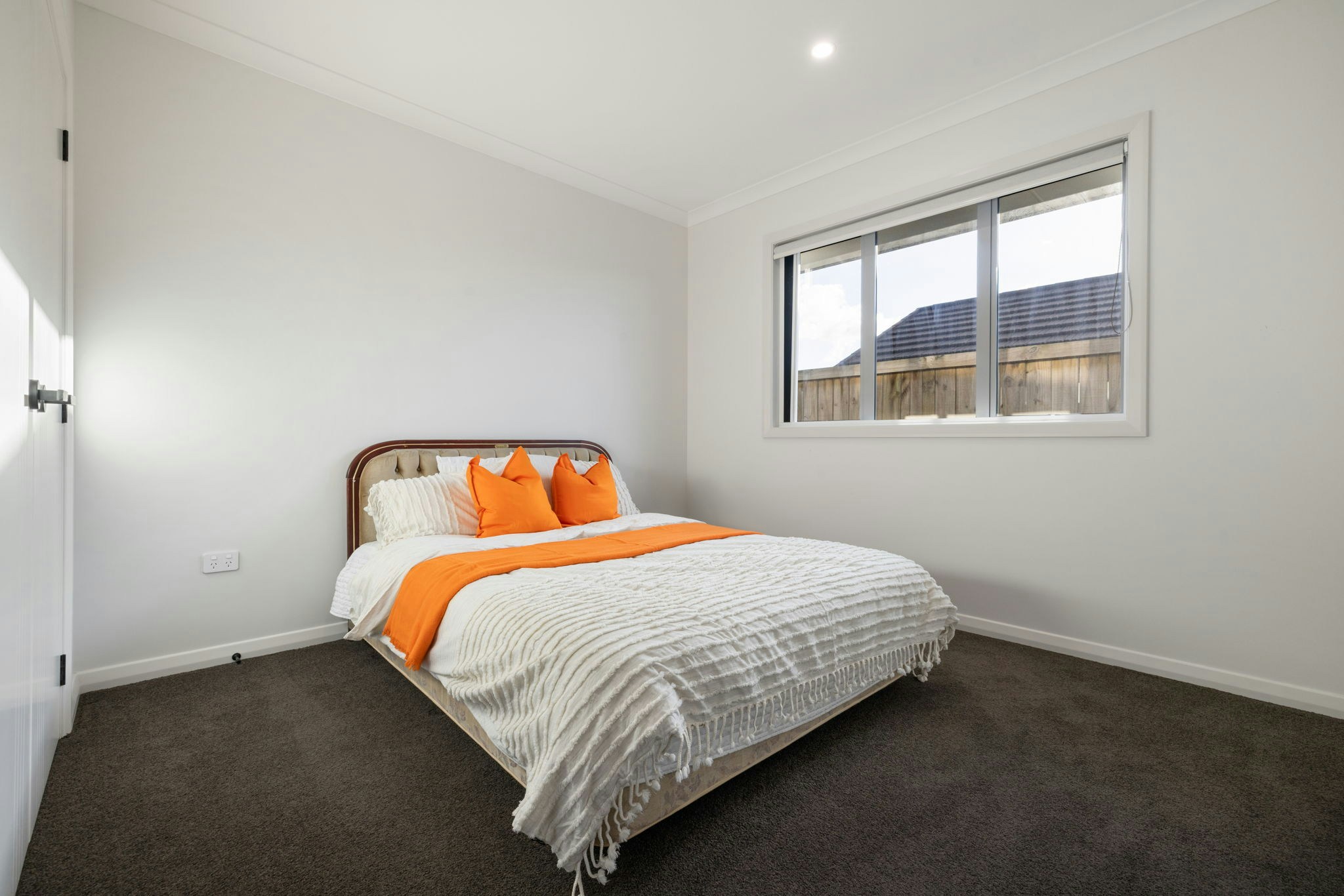 39 web or mls in House SR5 7327