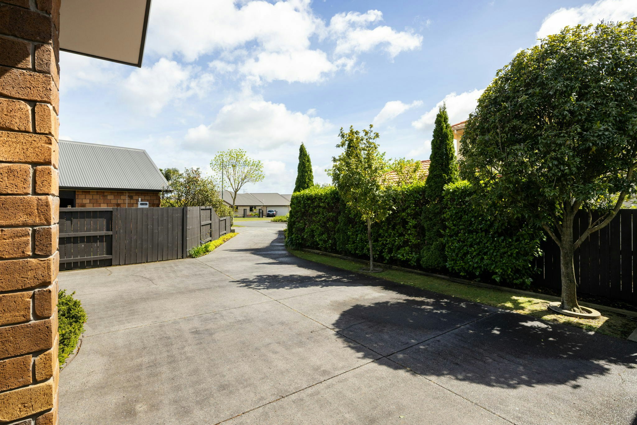 4 web or mls in House AR5 5287