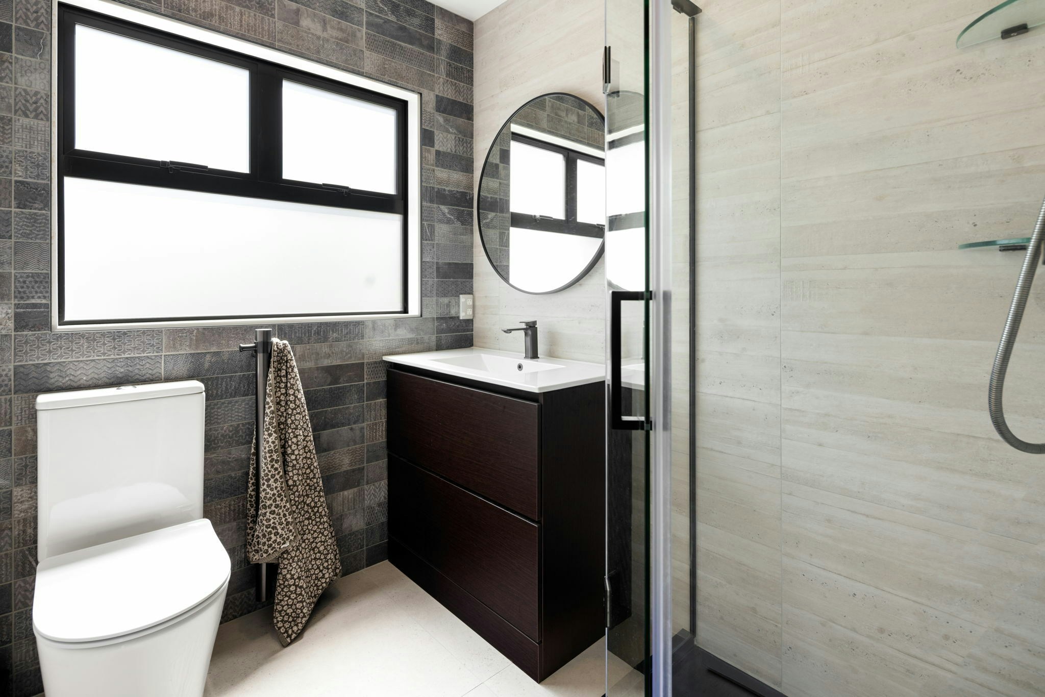 4 web or mls in House AR5 9278