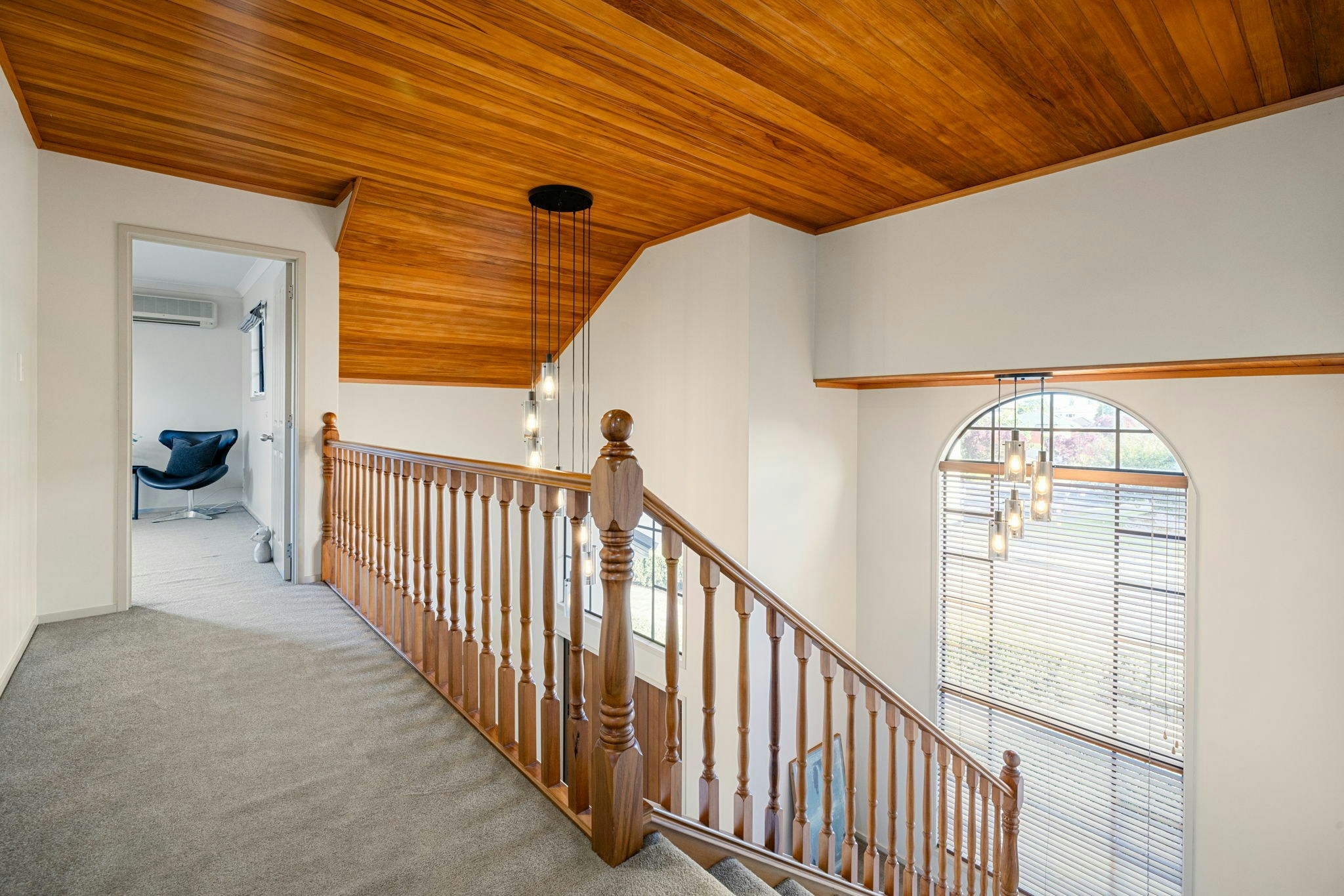 41 web or mls in House SR5 7019