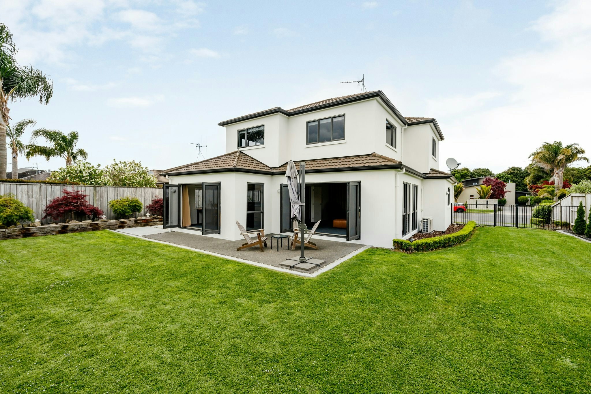 41 web or mls in House SR5 7214