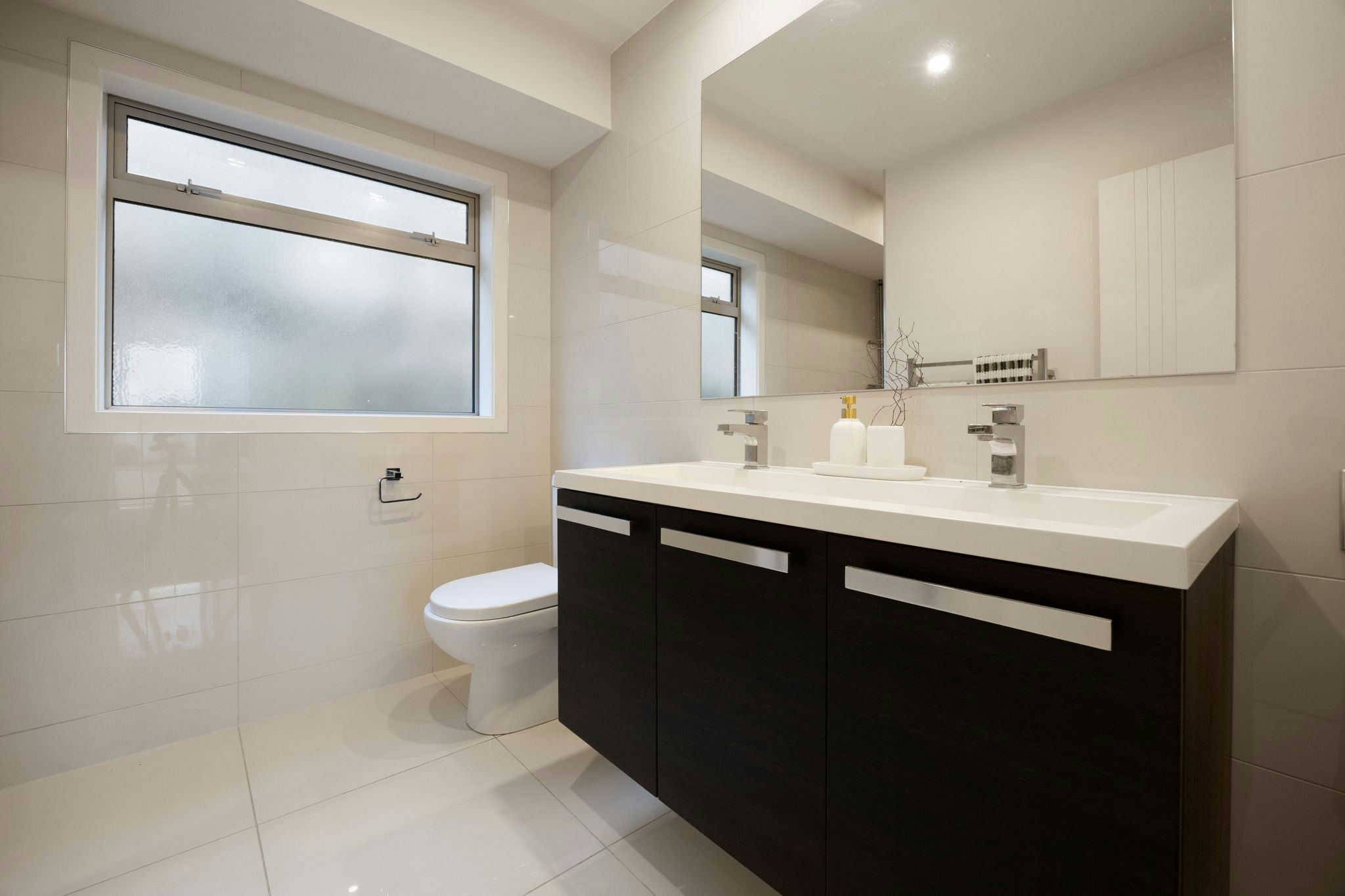 42 web or mls in House AR0 3644