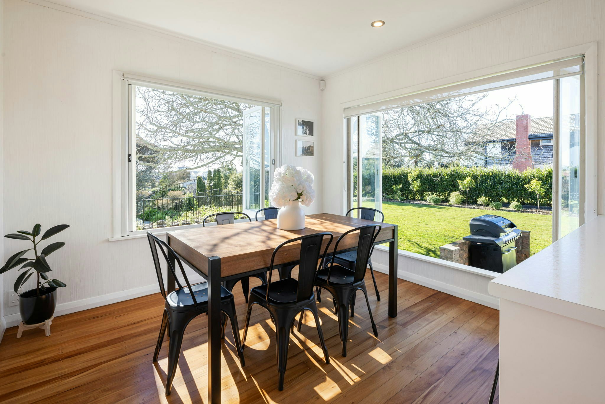 42 web or mls in House AR5 1289