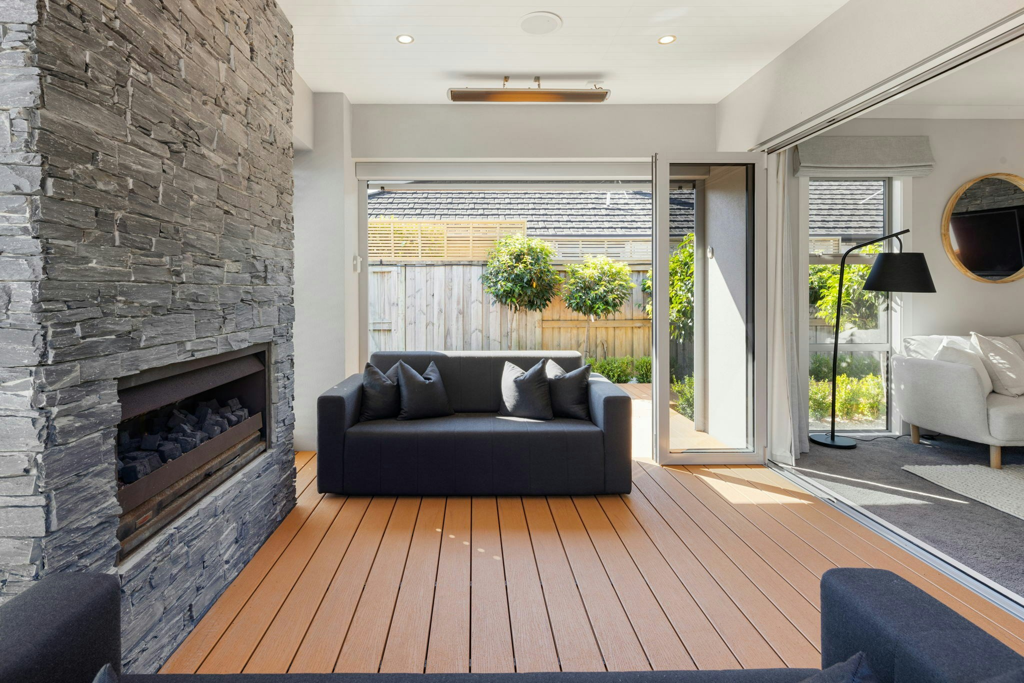 42 web or mls in House AR5 4820